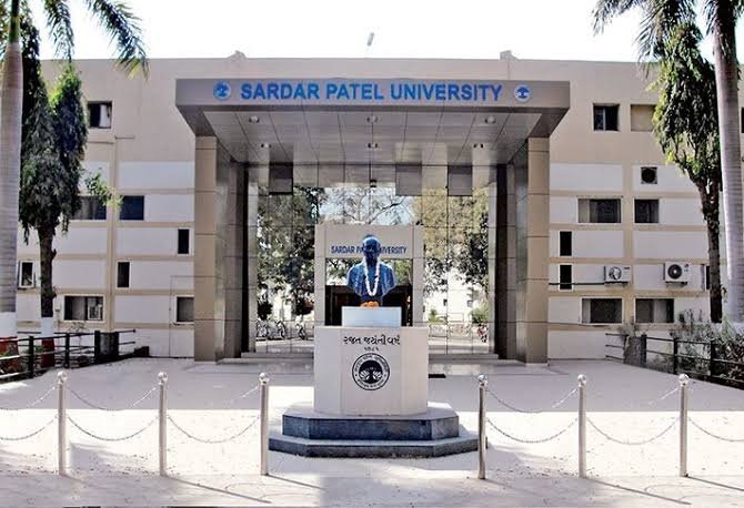 વિદ્યાનગર: નવા શૈક્ષણિક વર્ષથી સરદાર પટેલ યુનિવર્સિટીમાં બીએ, બીકોમ અને બીએસ અભ્યાસક્રમ શરૂ કરાશે