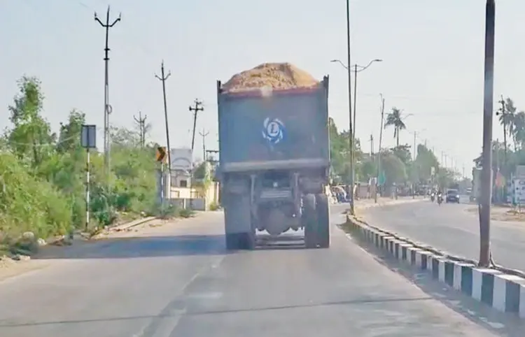 ડાકોર યાત્રાધામ: ખાનગી પાર્કિંગની લૂંટ બંધ, સરકારી પાર્કિંગ શરૂ